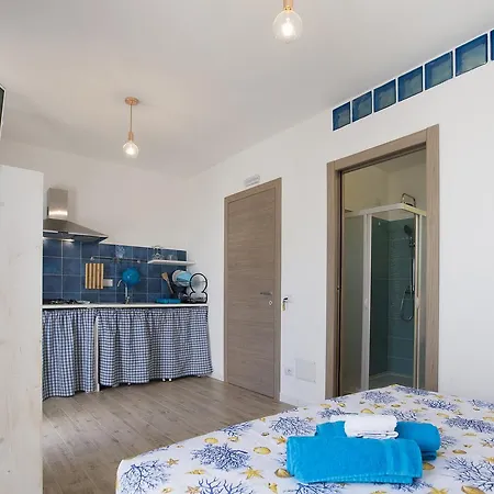 Casa vacanze Dery Holiday Old Town Garden