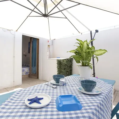 Dery Holiday Old Town Garden Casa vacanze *